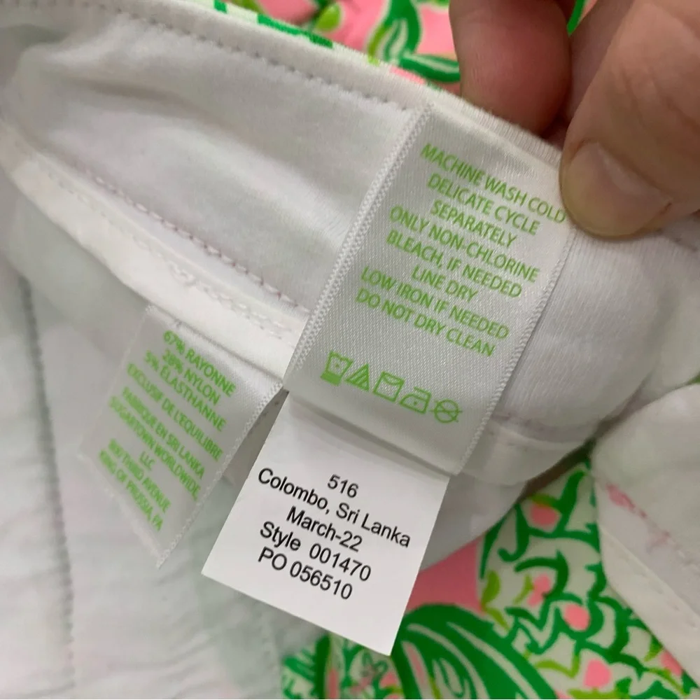 Lilly Pulitzer Shorts Women 2 Darci Knit Short Mandevilla Pineapple Scallop Hem
